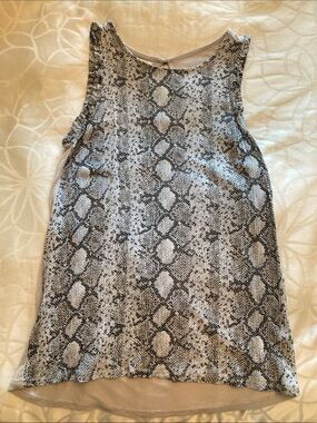 Maurices Gray Snake-Print Sleeveless Blouse